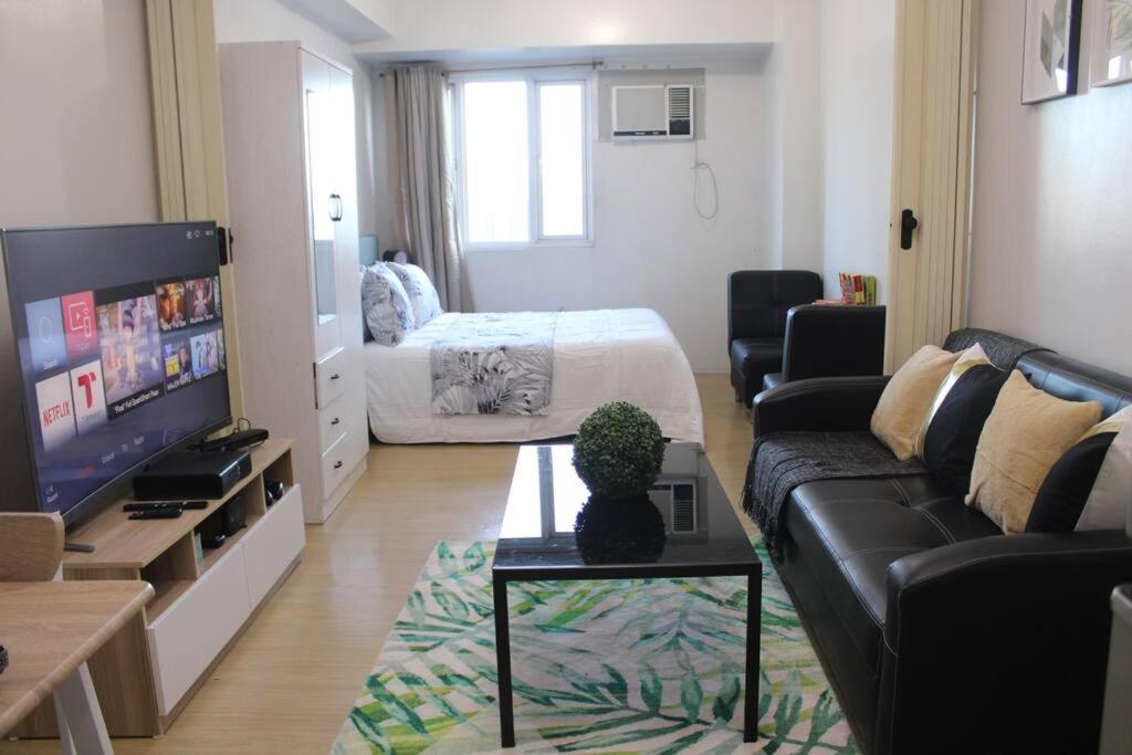 מנילה Huge A2J Executive Luxury 1Br Suite Near Abs Cbn, Gma מראה חיצוני תמונה