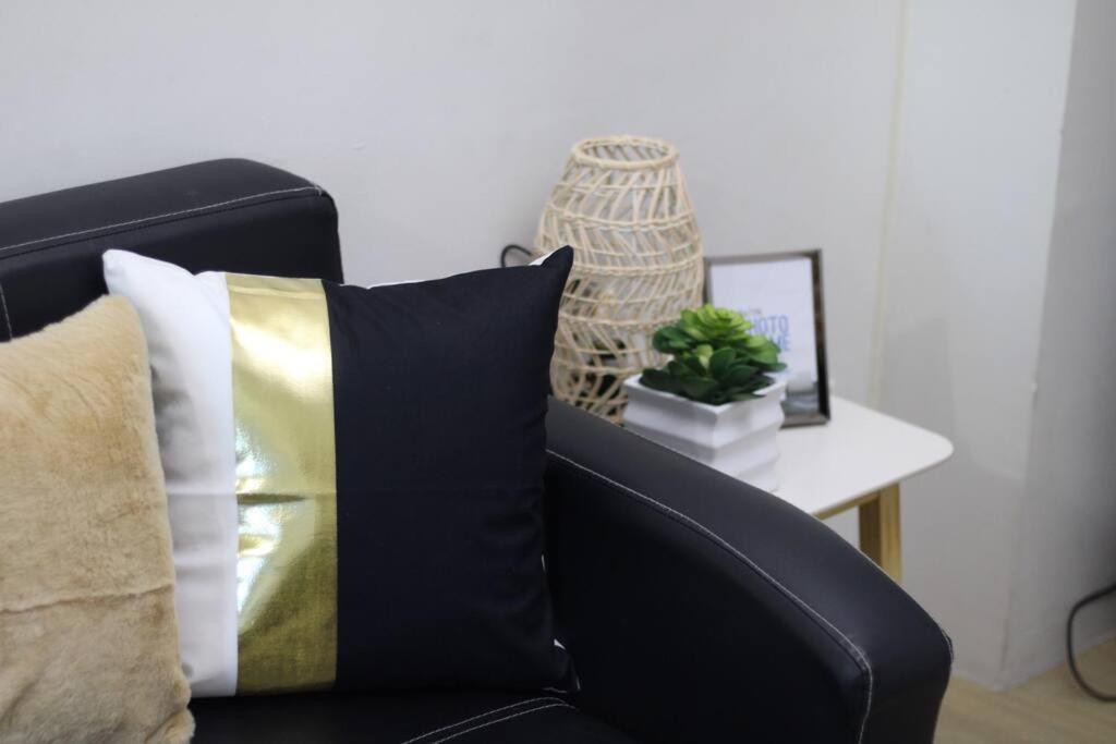 מנילה Huge A2J Executive Luxury 1Br Suite Near Abs Cbn, Gma מראה חיצוני תמונה