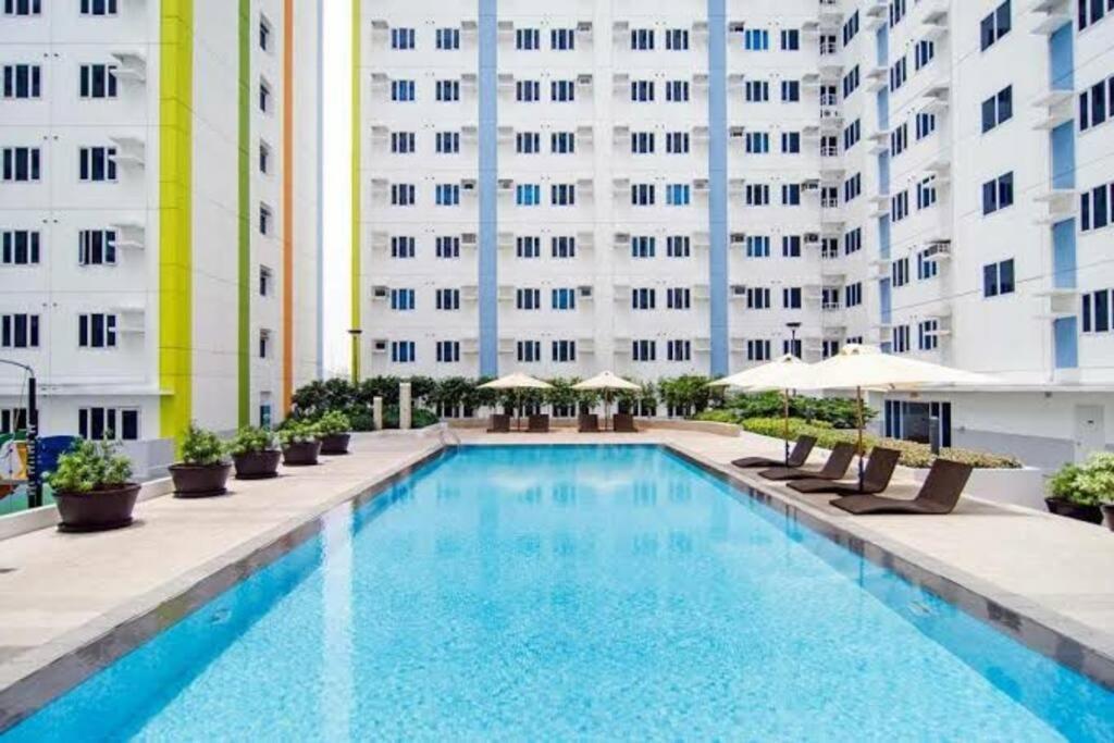 מנילה Huge A2J Executive Luxury 1Br Suite Near Abs Cbn, Gma מראה חיצוני תמונה