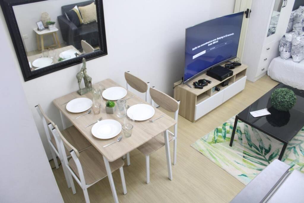 מנילה Huge A2J Executive Luxury 1Br Suite Near Abs Cbn, Gma מראה חיצוני תמונה
